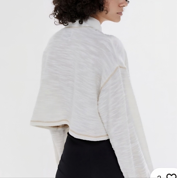 BKE Urban Outfitters Tague Lace Up Textured Cropped Knit Longsleeve Cream Shirt - Picture 3 of 13